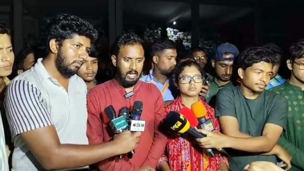 বৈষম্যবিরোধী ছাত্র আন্দোলনের গণত্রাণ কর্মসূচিতে কত কোটি টাকা সংগ্রহ, জানালেন সমন্বয়ক
