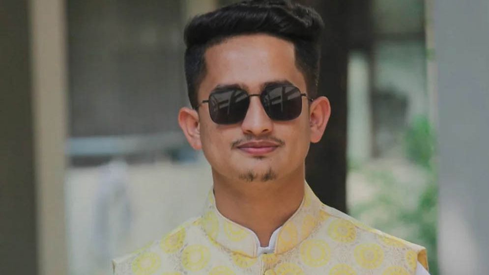 সরকার পতনের পর সমন্বয়ক সারজিসের স্ট্যাটাস