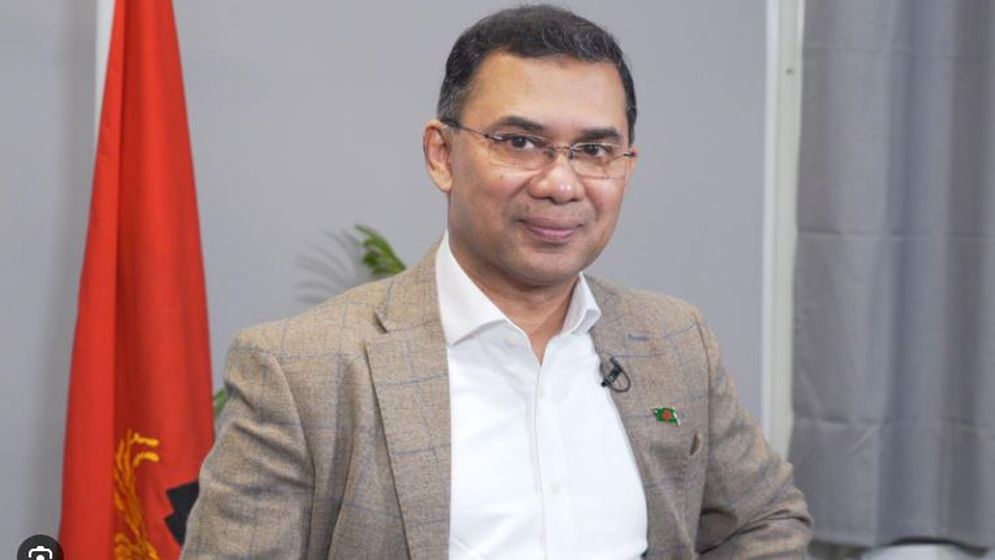 বন্যার্তদের সহায়তায় রাজনৈতিক-ধর্মীয় পরিচয় নয়