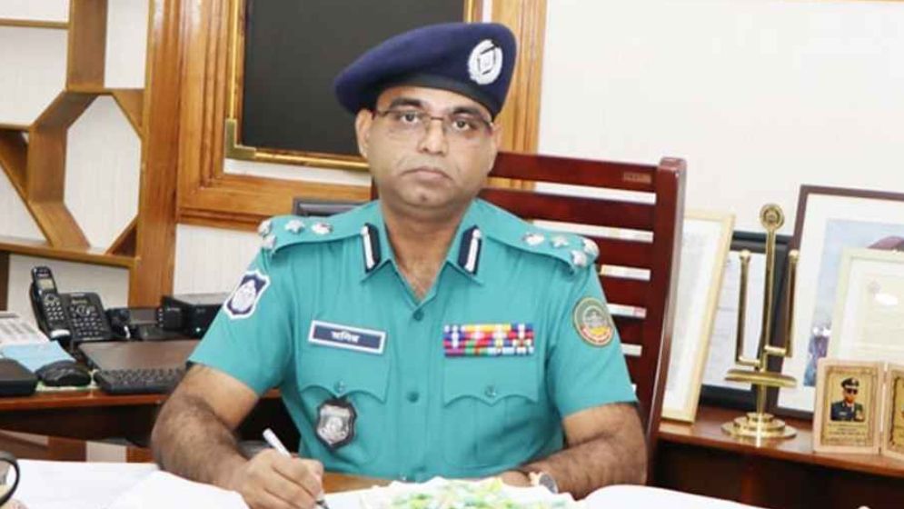 যে কারণে বাধ্যতামূলক অবসরে রংপুরের পুলিশ কমিশনার