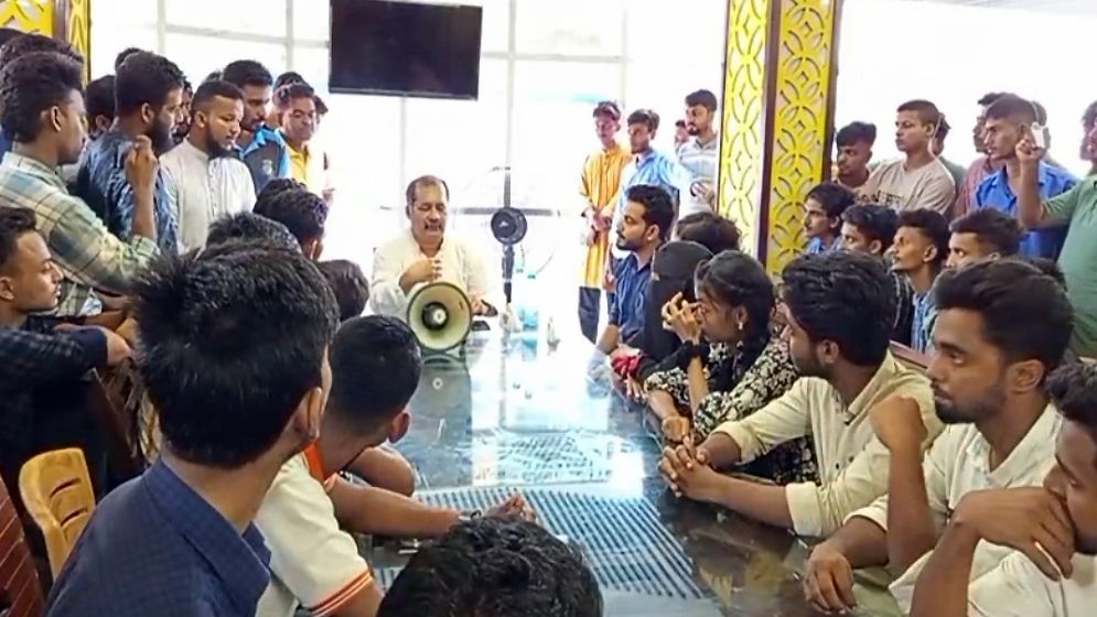 ছাত্রদের বিজয়ে ফ্যাসিবাদ পরাজিত হয়েছে: জহির উদ্দিন স্বপন