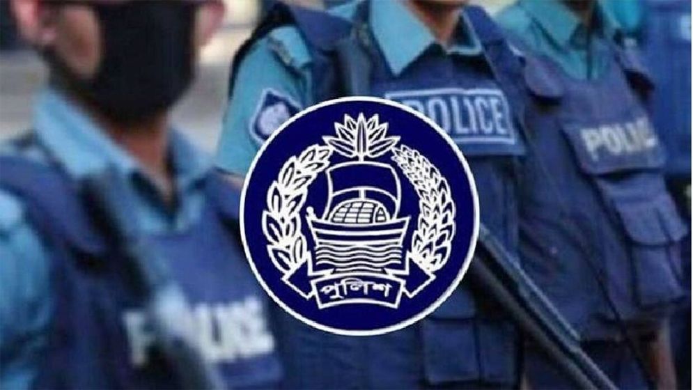 ৩ সেপ্টেম্বরের মধ্যে লুণ্ঠিত অস্ত্র জমা না দিলে ব্যবস্থা