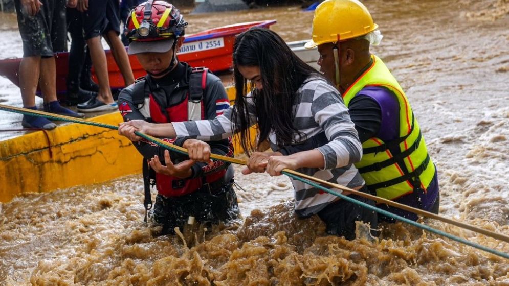 থাইল্যান্ডে বন্যায় নিহত ১৬, প্লাবিত ২৭ হাজার বাড়ি