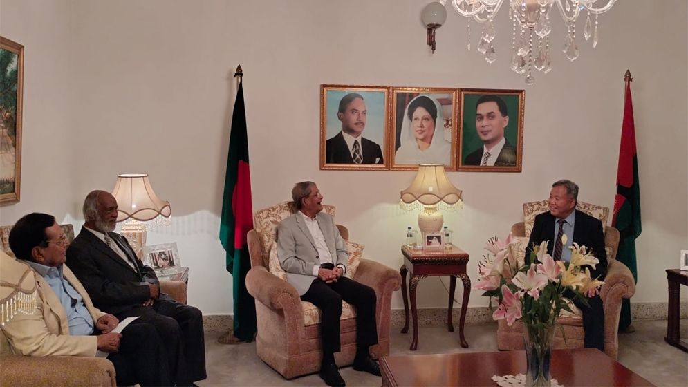 সৌহার্দ বজায় রেখে উন্নয়নের পথে এগিয়ে যাওয়ার প্রত্যয়