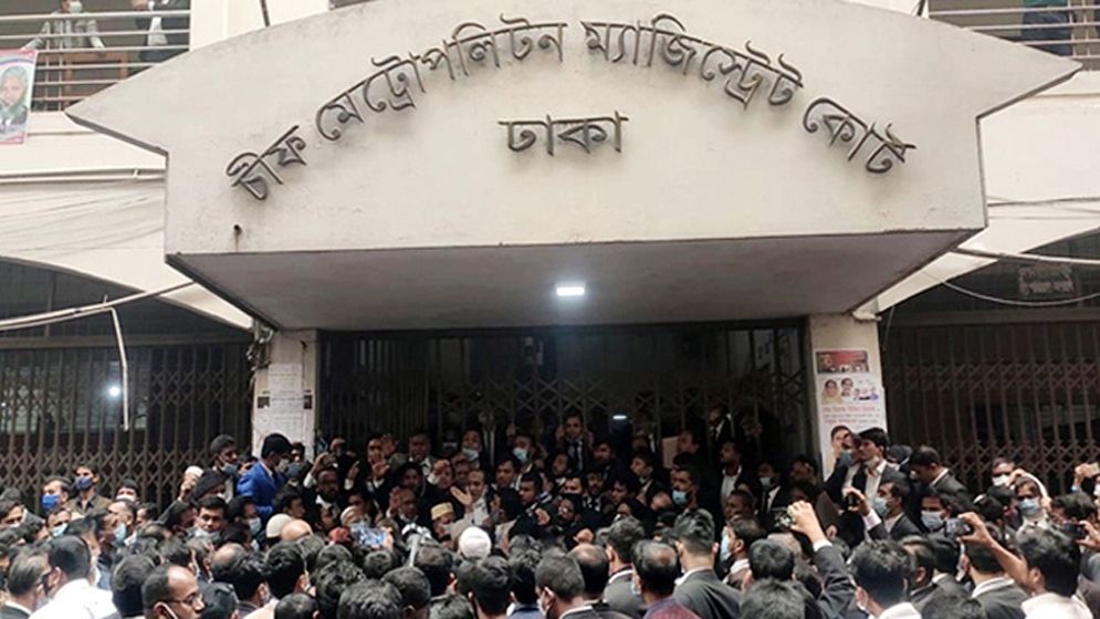 তারেক সিদ্দিকসহ ১০ জনের বিরুদ্ধে মামলা