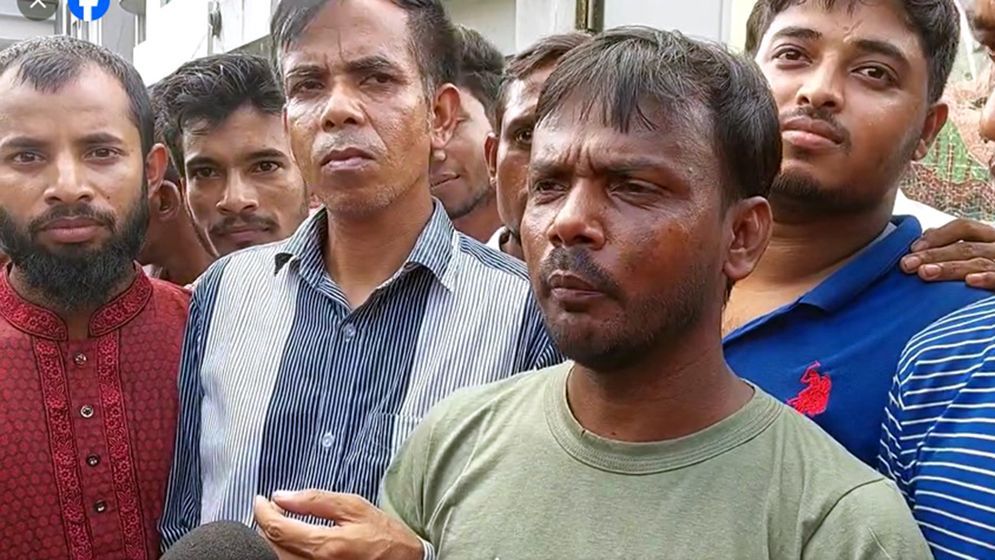 বিএনপির সঙ্গে আ.লীগের লোকজনের কথা বললেন হিরো আলম