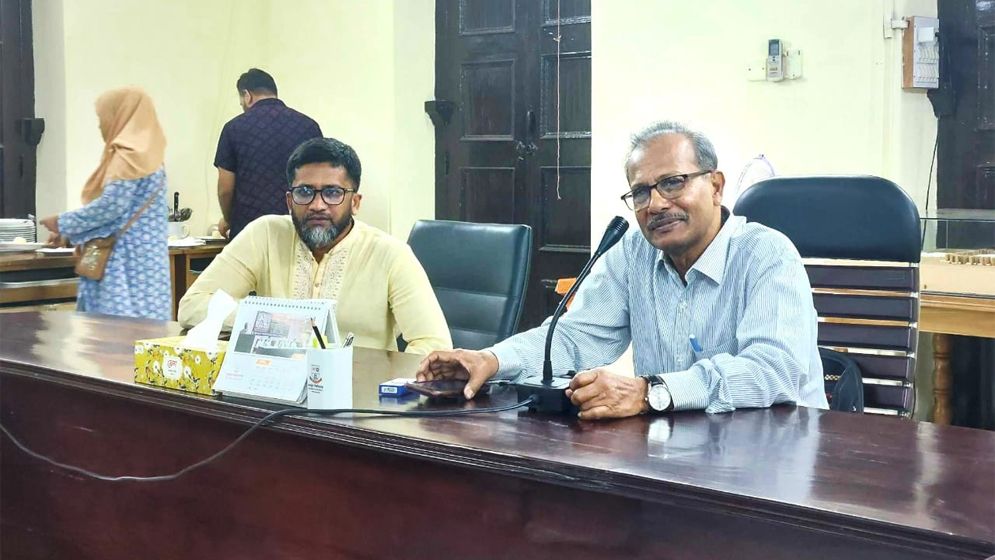আমি যোগদানের পর অফিস টাইমে সবাই হাজির: জবি উপাচার্য