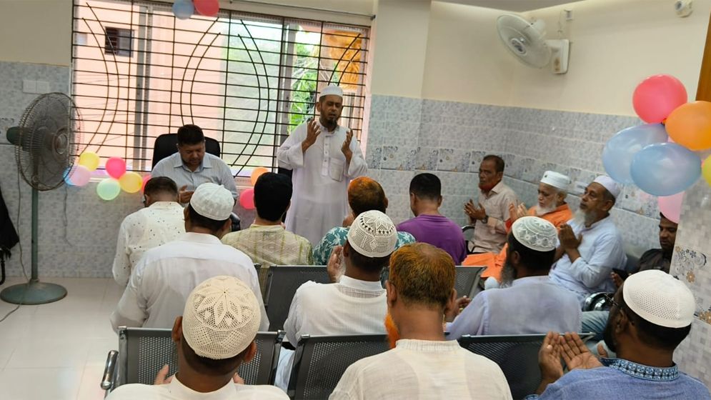 মাইক্রো প্যাথ এন্ড হসপিটাল নতুন ভবনে স্থানান্তরে দোয়া মাহফিল অনুষ্ঠিত