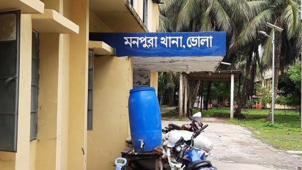 মেঘনা নদী থেকে ২ জেলের মরদেহ উদ্ধার