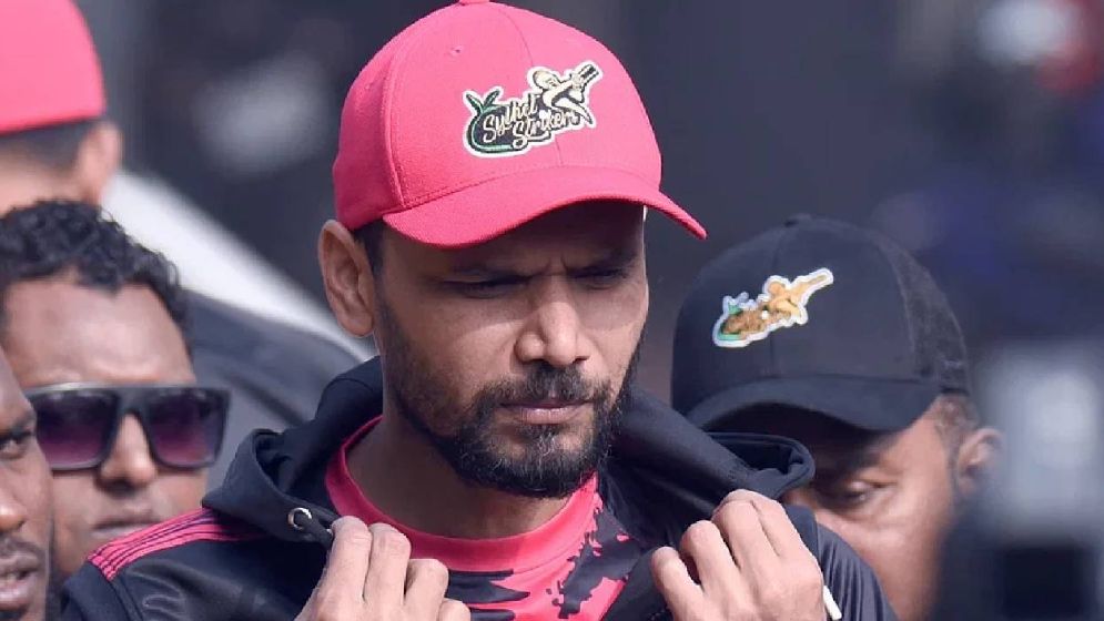 মাশরাফীর নামে আরেক মামলা