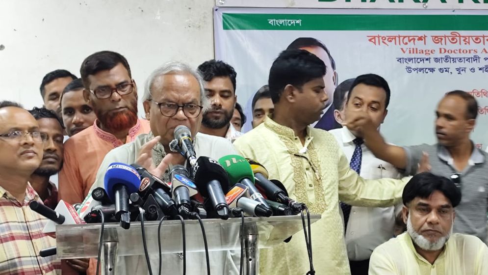 ভারত স্বৈরশাসকের সঙ্গে বন্ধুত্ব চায়