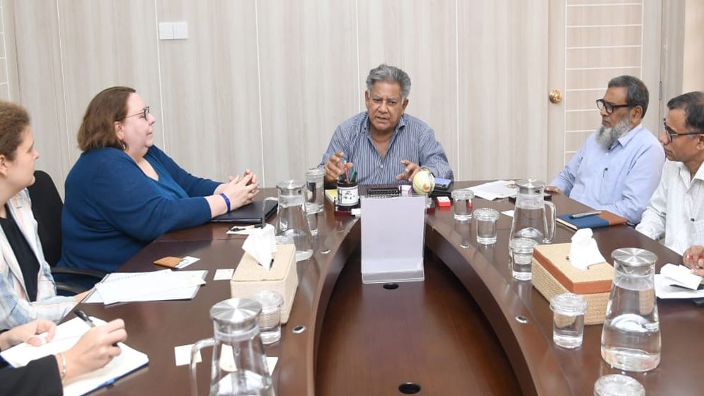 যুক্তরাষ্ট্রকে পাট, বস্ত্র ও জাহাজ শিল্পে বিনিয়োগের আহ্বান