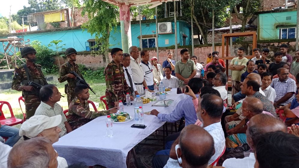 সোনারগাঁয়ে পূজা কমিটির সঙ্গে সেনাবাহিনীর মতবিনিময় সভা