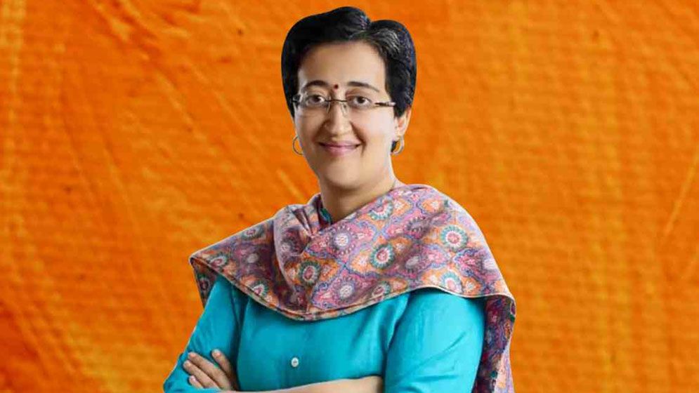 দিল্লির সবচেয়ে কমবয়সী মুখ্যমন্ত্রী হিসেবে শপথ নিলেন অতীশি