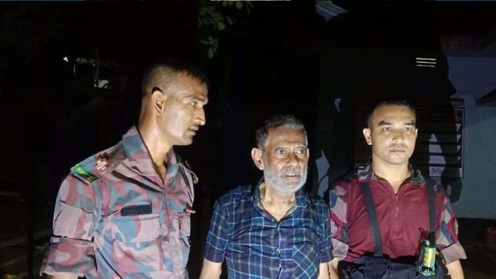 আবারো গ্রেপ্তার বিচারপতি মানিক