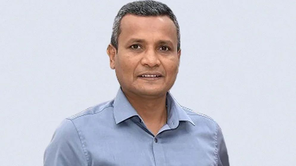 যে মামলায় গ্রেপ্তার আলোচিত অতিরিক্ত ডিআইজি মশিউর