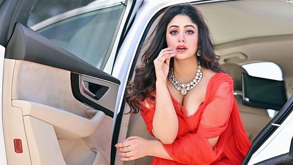 এই রূপ-যৌবন কত দিন, প্রশ্ন ঋতাভরীর
