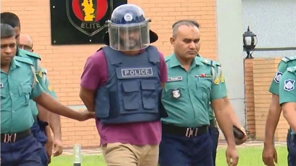 জোড়া পিস্তল নিয়ে গুলি চালানো রুবেল আরো ৭ দিনের রিমান্ডে
