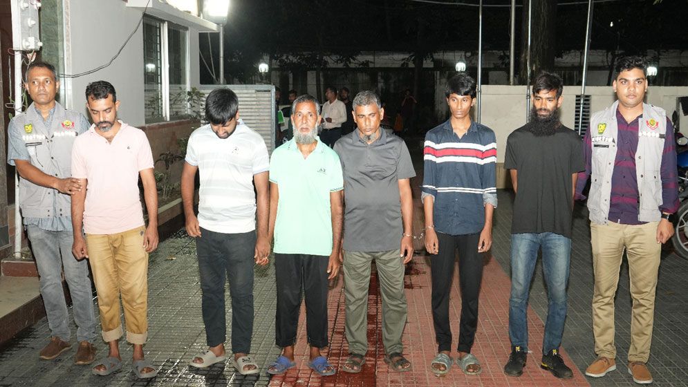 যাত্রাবাড়ী থেকে অপহৃত উদ্ধারসহ ৭ অপহরণকারী গ্রেপ্তার