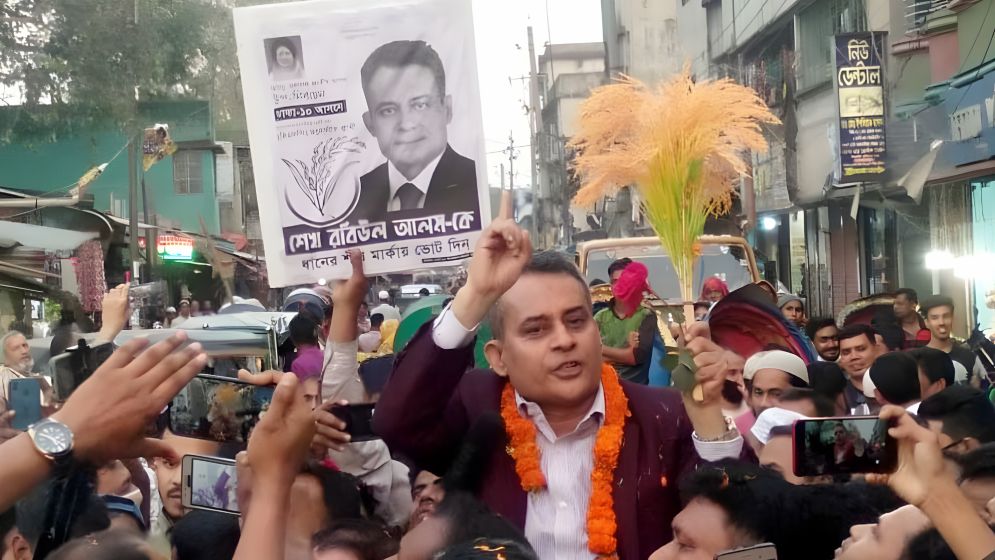 হত্যা মামলায় বিএনপি নেতা রবিকে ‘শোকজ’