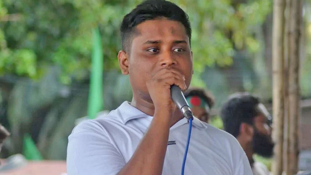 আ.লীগকে মৃত্যুদণ্ড দেয়া নিয়ে যে মন্তব্য করলেন সমন্বয়ক হাসনাত
