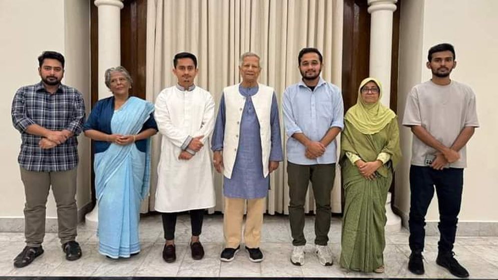 ‘জুলাই শহীদ স্মৃতি ফাউন্ডেশনে’র সম্পাদক সারজিস, প্রধান নির্বাহী স্নিগ্ধ
