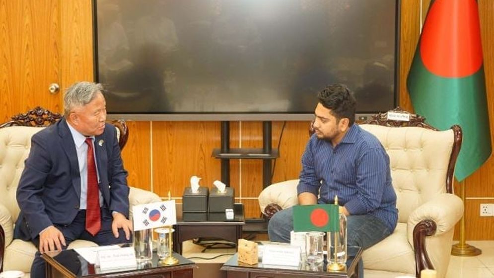 কর্মসংস্থান সৃষ্টি অন্তর্বর্তী সরকারের প্রধান লক্ষ্য