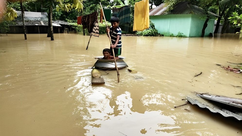 নেত্রকোণায় বন্যা পরিস্থিতির অবনতি, শেরপুরে নিহত ৯
