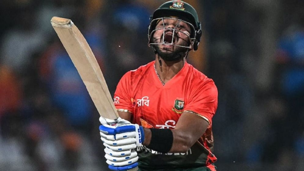 ৫০ রানের আগে ৪ উইকেট নেই বাংলাদেশের