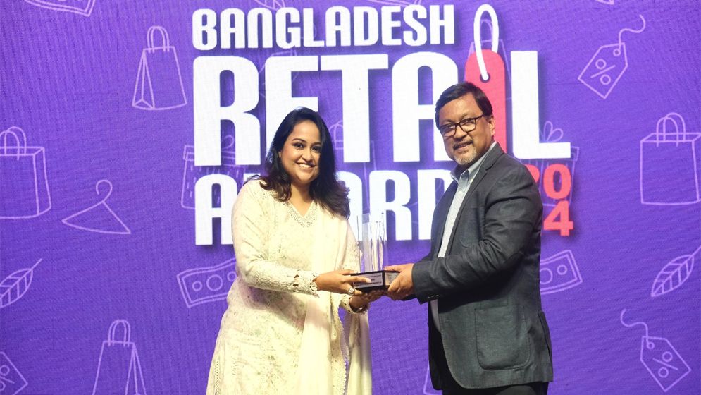 ‘বেস্ট ইনোভেশন ইন রিটেইল পেমেন্ট সল্যুশন’ অ্যাওয়ার্ড পেল ভিসা’র ‘স্ক্যান টু পে’