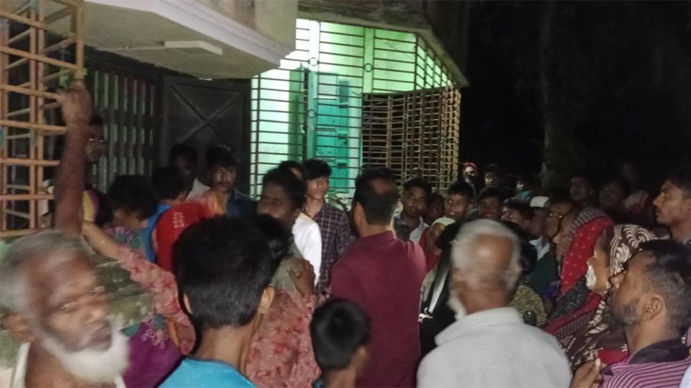 শাশুড়িকে হত্যা করে সিন্দুকে রাখলো ছেলের বউ