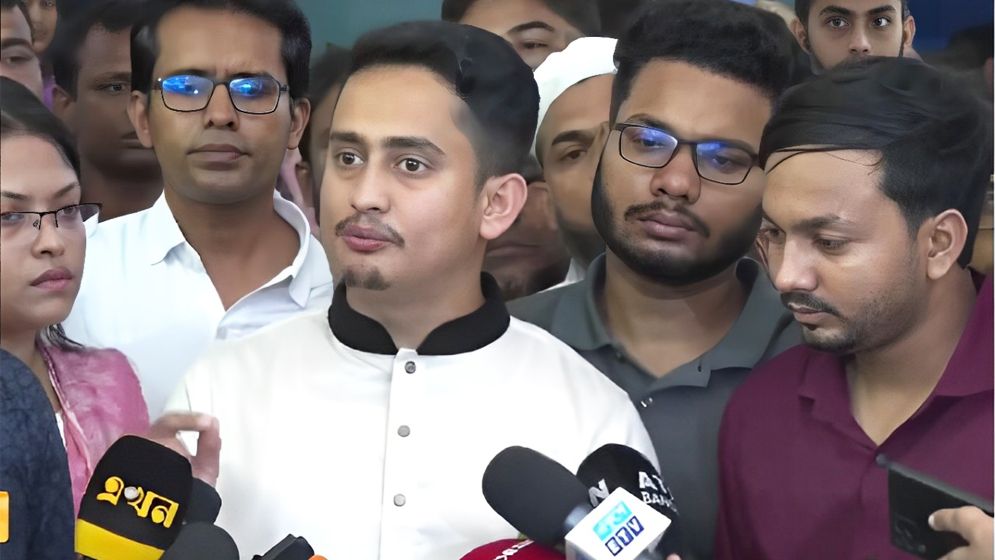 স্বাস্থ্য উপদেষ্টার অফিস করার কথা হাসপাতালে, মন্ত্রণালয়ে নয়: সারজিস