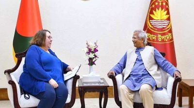 প্রধান উপদেষ্টাকে হেলেন লাফেভ: রোহিঙ্গাদের উত্তর আমেরিকায় পুনর্বাসনে কাজ করছে যুক্তরাষ্ট্র