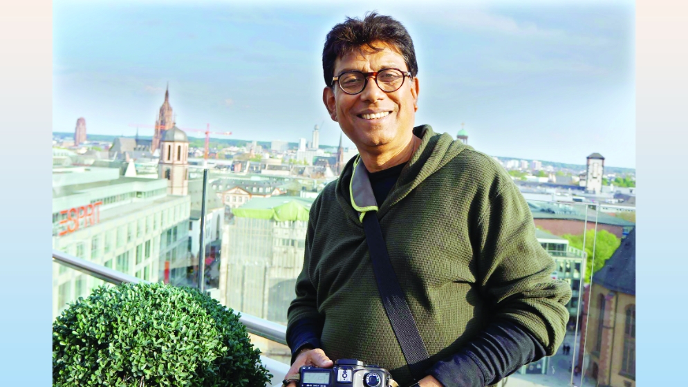 তিনি এবার মনোবিজ্ঞানী