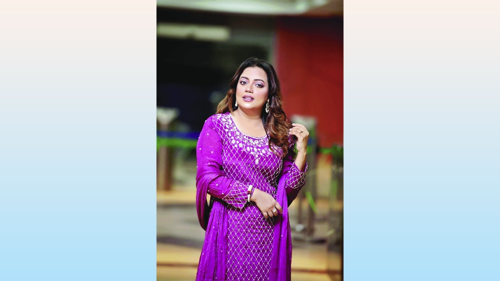 কনার কণ্ঠে আব্দুল করিমের গান