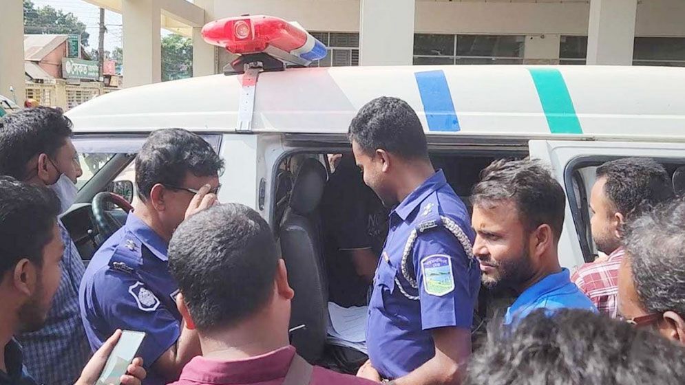 কলমাকান্দায় বিদ্যুৎস্পৃষ্টে সাবেক সেনাসদস্যসহ ২ জন নিহত