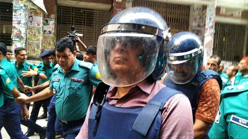 ট্রাইব্যুনালের মামলায় জবানবন্দি দিলেন সাবেক আইজিপি মামুন