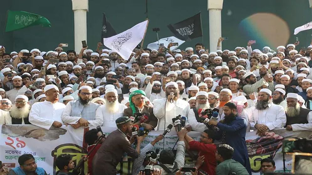 ভারতের কোনো ‘সেবাদাসকে’ ক্ষমতায় আসতে দেয়া হবে না : সমাবেশে হেফাজত