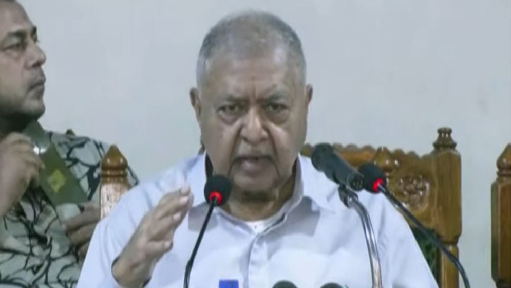 যেনতেনভাবে সংবিধানে হাত দেয়া যাবে না: ড. কামাল হোসেন