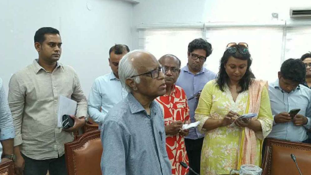 জবি ক্যাম্পাসের কাজ সেনাবাহিনীকে দিতে শিক্ষা মন্ত্রণালয়ের আপত্তি নেই: শিক্ষা উপদেষ্টা 