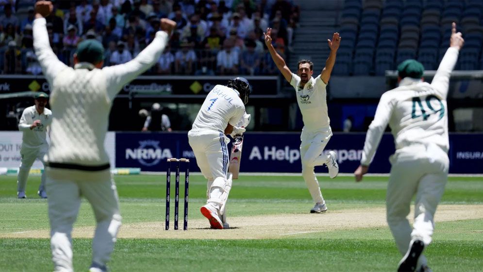 দুই সেশনও টিকতে পারেনি ভারত