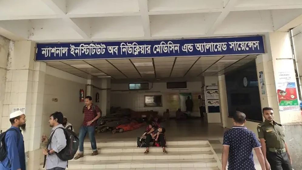 চিকিৎসায় স্থবিরতা নিনমাসে, রোগীরা ভোগান্তিতে