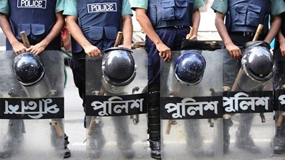 আইনশৃঙ্খলা রক্ষায় ডিএমপির ‘বিশেষ চেকপোস্ট’ কার্যক্রম শুরু