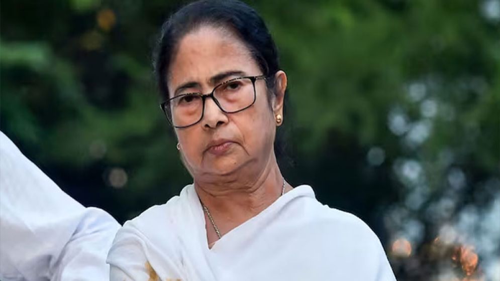 চিন্ময় ইস্যুতে মুখ খুললেন মমতা