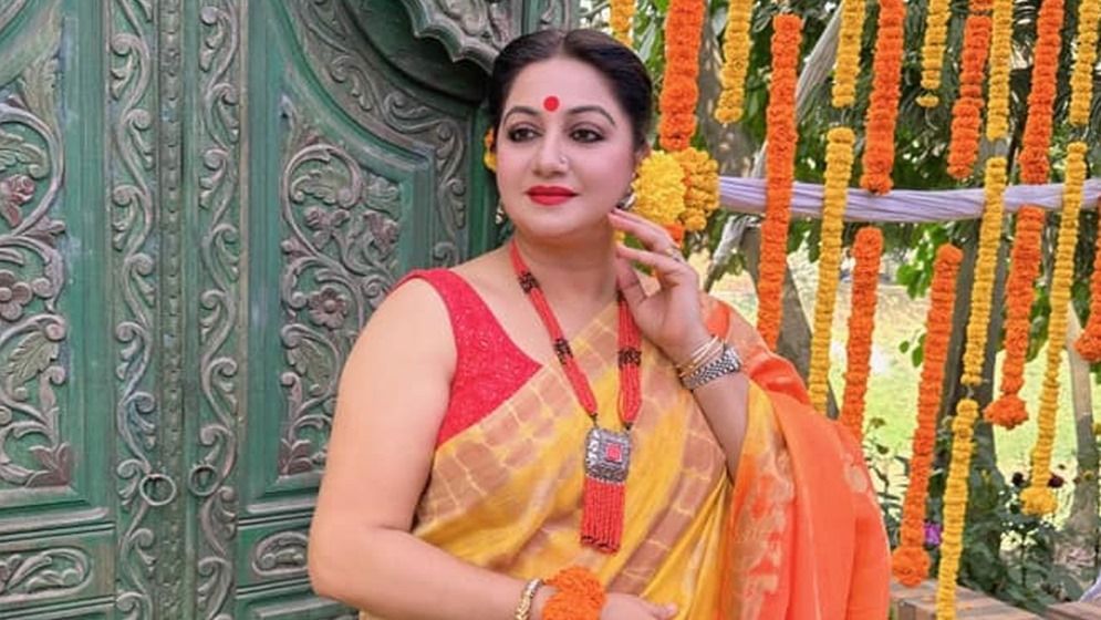 চিত্রনায়িকা আঞ্জুমান আরা শিল্পীর ব্যাংক হিসাব জব্দ