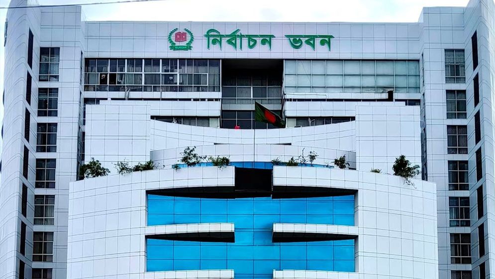 নির্বাচনের সময় আইন প্রয়োগের পূর্ণাঙ্গ ক্ষমতা চায় ইসি