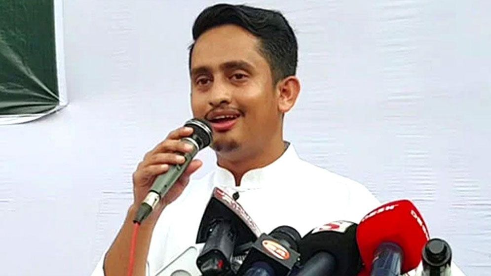 ‘শহীদ পরিবারের একজনের কর্মসংস্থানের ব্যবস্থা করা হবে’