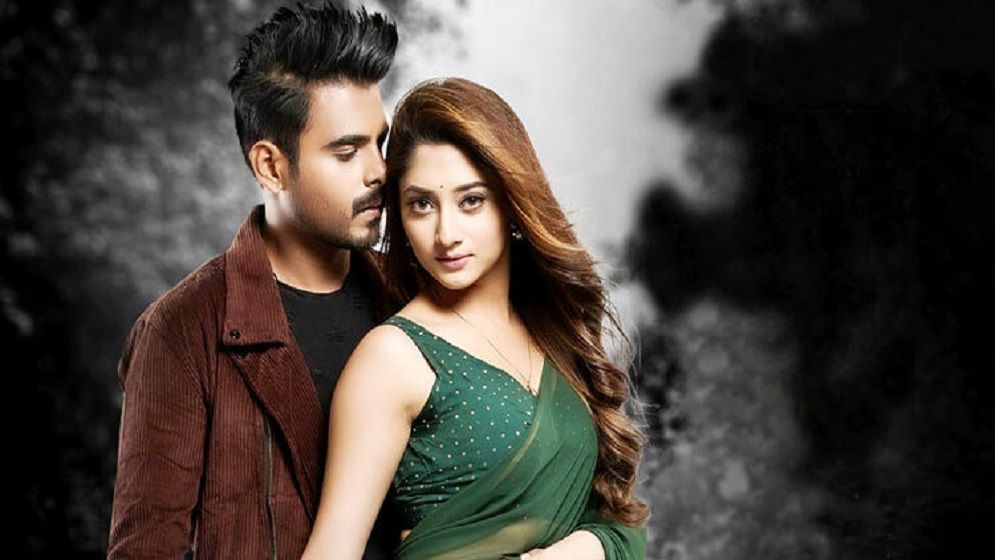 ভারতে বদলে গেল সিয়াম-পূজার সিনেমার নাম