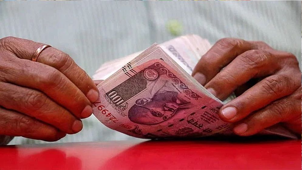 ভারতীয় রুপির দাম সর্বকালের সর্বনিম্ন