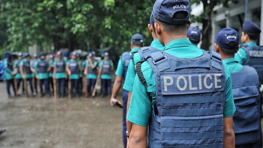 পুলিশে বড় রদবদল